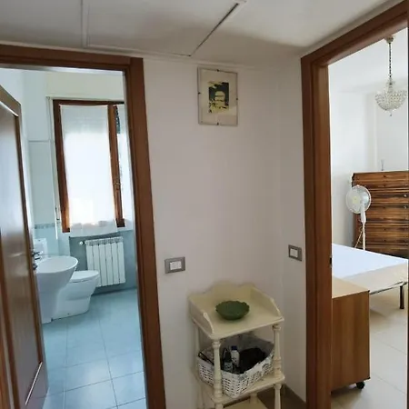 Casa Vacanze Lerici شقة *