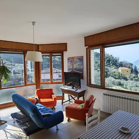 Casa Vacanze Lerici شقة *